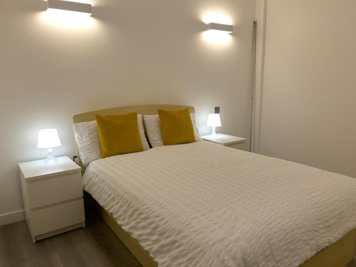 Lovely 2 Double Bedroom Flat With Free Parking - At The Atrium Mk Milton Keynes Buitenkant foto
